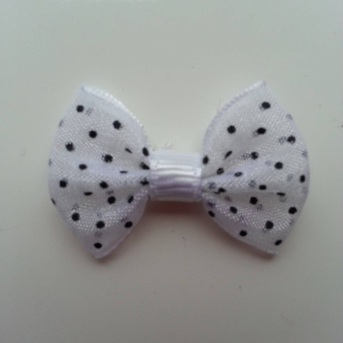 Noeud en voile à pois 35*25mm blanc et noir
