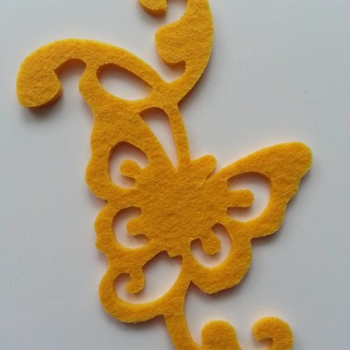 Arabesque papillon jaune en feutrine 120*75mm