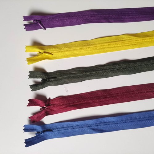 Fermeture invisible 50cm non séparable bordeaux