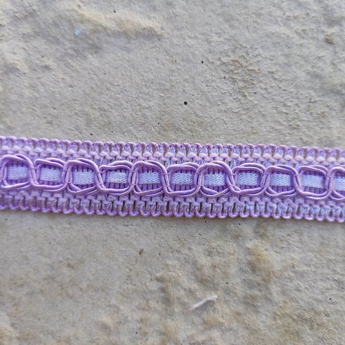 1 morceau de 1,95m ruban de passementerie mauve et blanc  largeur 20mm