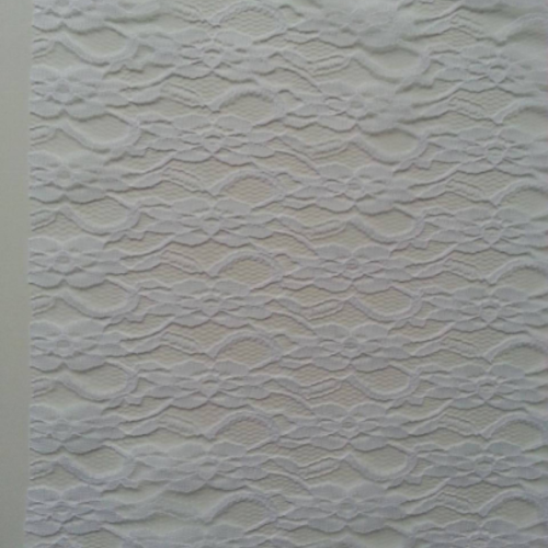 0.5 mètre de dentelle  30cm de largeur blanc