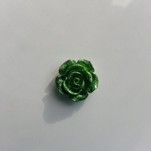 Fleur en résine pailletée 15mm vert
