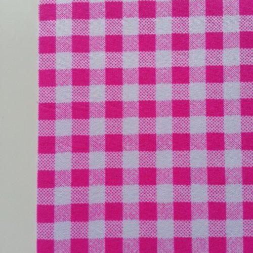 Feuille de tissu autocollant 21*14.5 cm carreaux rose et blanc