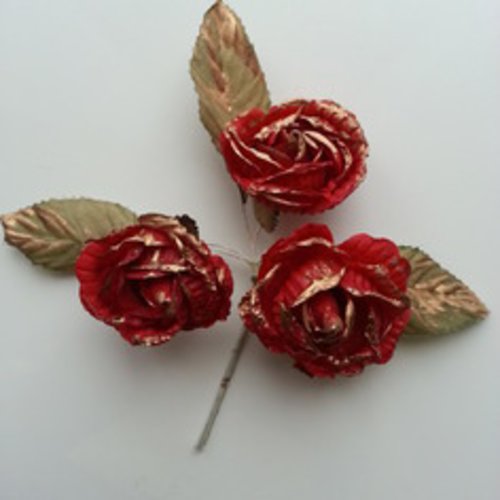 Lot de 3 fleurs en tissu rouge et doré sur tige l13cm fleur de 4,5 cm