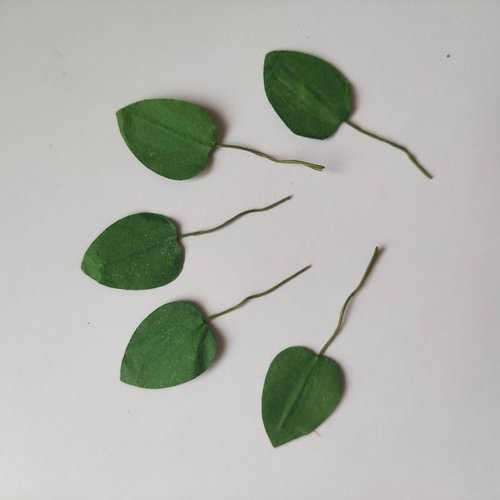 Lot de 5 feuilles en papier vert 20mm