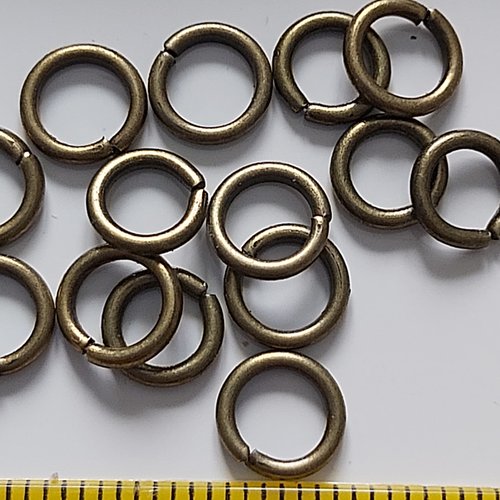 Lot de 20 anneaux bronze 7mm.