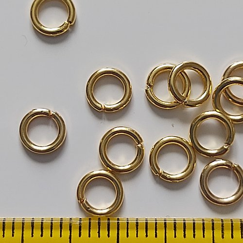 Lot de 100 anneaux dorés 5mm.