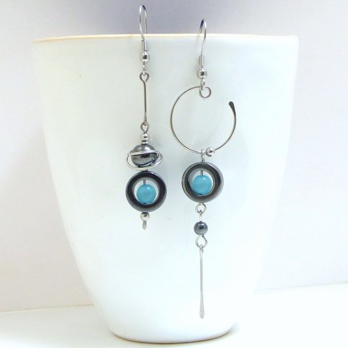 Boucles d'oreilles originales modernes dépareillées, hématite œil de chat et acier inoxydable