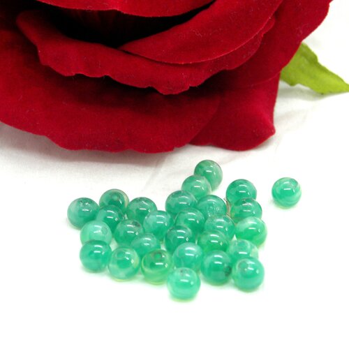 Perle ronde jade, perle jade vert, perle boule jade, perle jade, perle ronde, boule jade, jade véritable, 6mm, jade, vert perle,