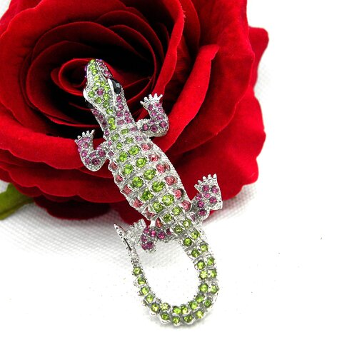 Gros pendentif broche lézard rampant strass