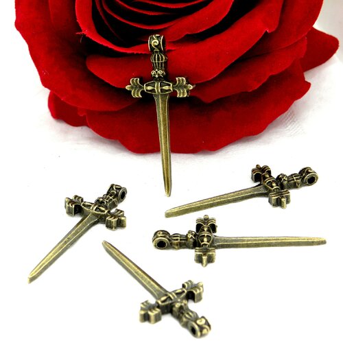 Pendentif dague bronze, couteau de chevalier, poignard bronze, dague antique, pendentif coutelas, schlass, arme, poignard, dague, couteau