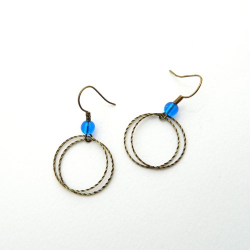 Boucles d'oreilles perles bleues et anneaux bronze