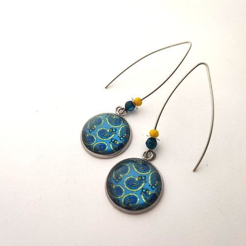 Boucles d'oreilles longues, cabochon motif bleu