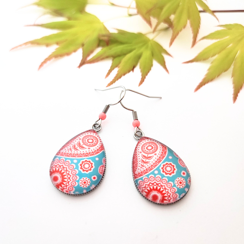 Boucles d'oreilles gouttes cabochons turquoise et rouge