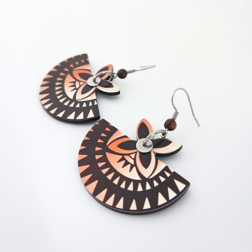 Boucles d'oreilles motifs marron et beige, acier inoxydable