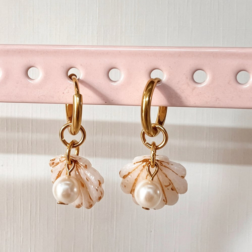 Boucles d’oreilles créoles – coquillage & perle - camille