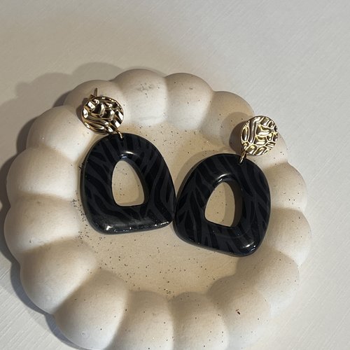 Boucles d'oreilles ovale zébré noir