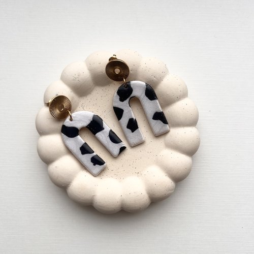 Boucles d'oreilles arche motif vache