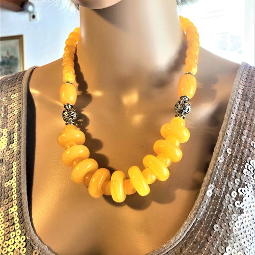 Superbe collier ambre jaune 54 cm femme