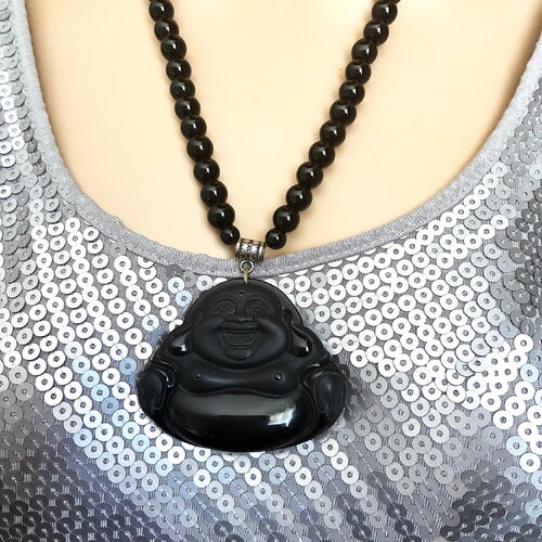 Collier pendentif sculpté bouda onyx noir 55 cm perles 8mm bijou femme