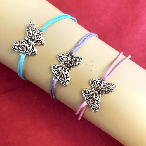 Bracelet papillon tendance cordon coton couleur au choix réglable délicat tendance bijou femme fillette.