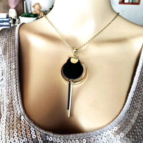 Pendentif métal doré et noir sur collier/sautoir chaîne 55/60 cm dorée bijou femme