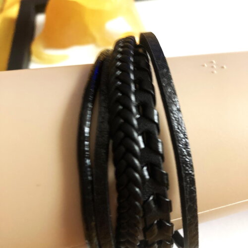 Bracelet noir 5 rangs fermoir magnétique tendance bijou homme