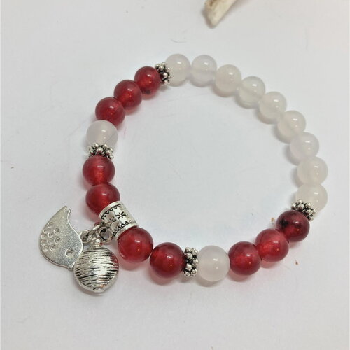 Agate rouge agate blanche bracelet tendance de 16 à 19 cm perles de 8mm avec breloques bijou femme