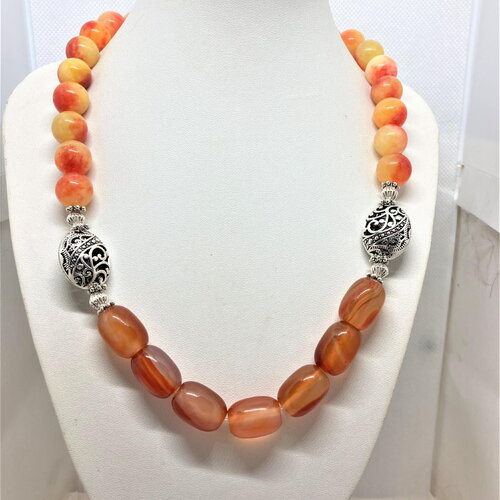 Agate et cornaline collier 49 cm grosses perles ovales et rondes et argent tibétain bijou femme