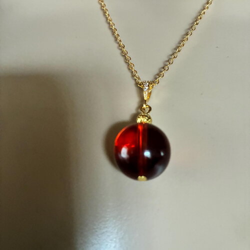 Pendentif ambre cognac perle ronde 16mm collier chaîne 45 cm en acier inoxydable doré bijou femme homme