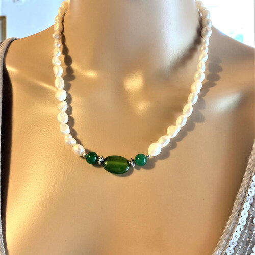 Collier jade vert et perles de culture blanches baroques 49 cm bijou femme