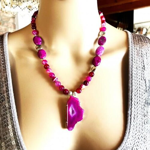 Agate veinée rose superbe pendentif tranche agate rose collier 50 cm bijou femme