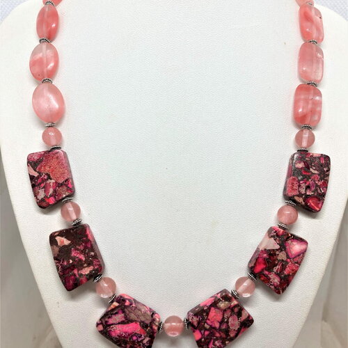 Tourmaline, jaspe, collier 50 cm pierres carrées plates à la base bijou femme