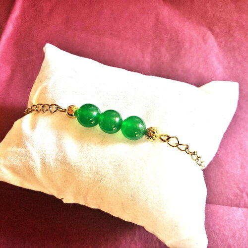 Bracelet réglable jade perles de 8mm délicat chaîne dorée acier inoxydable bijou homme ou femme
