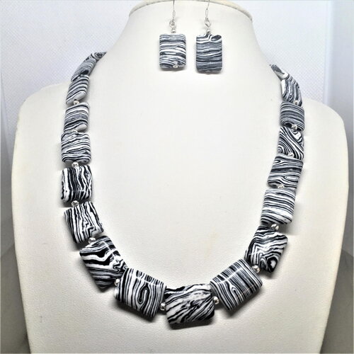 Parure collier et boucles d'oreilles en howlite, création originale 47 cm bijou femme