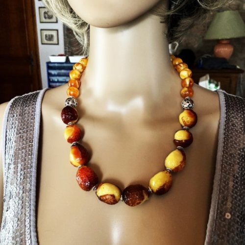 Collier rare ambre glands fossilisés 20/22mm jaune marron et perles de 14mm superbe collier 57 cm bijou femme
