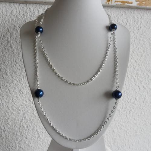 Collier sautoir 100 cm élégant, chaîne argentée, belles perles bleu lapis lazuli 