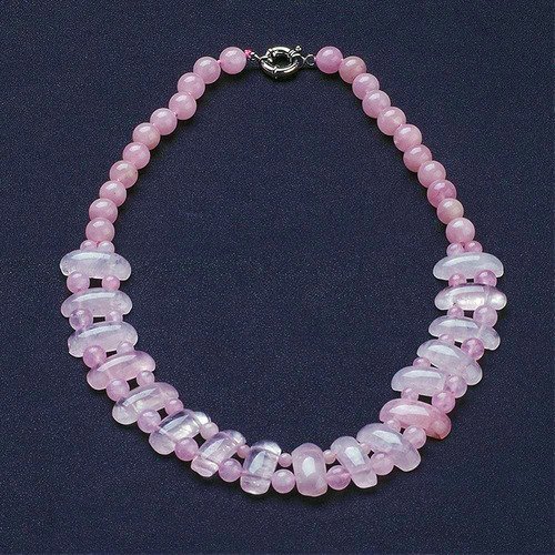 Collier quartz rose clair perles et rectangles la douceur