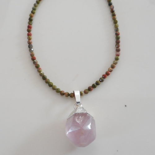 Bracelet  unakite  pendentif quartz rose