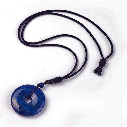 Collier pi  lapis-lazuli  de 4 cm de diamètre