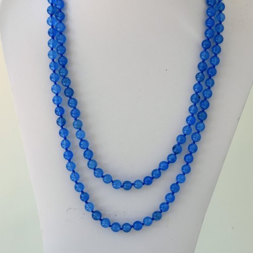 Collier agate bleue peut se porter long ou en double tour