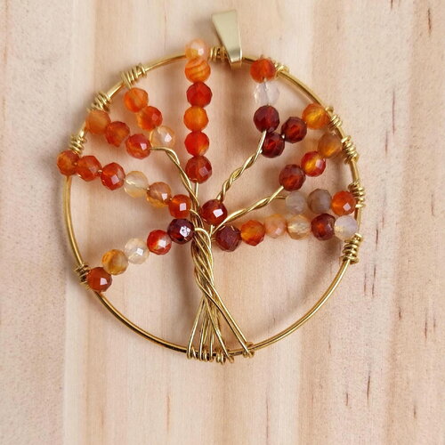 Pendentif arbre de vie en cornaline et grenat orange naturel. bijou fait main.