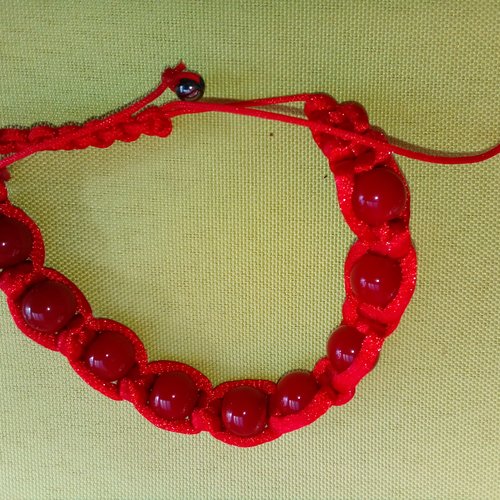 Bracelet schamballa, corail rouge ,8mm