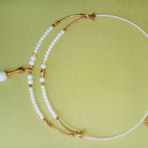 Collier agate blanche