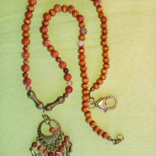 Collier jaspe rouge