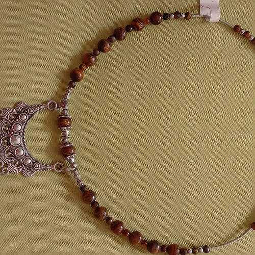 Collier avec oeil de tigre
