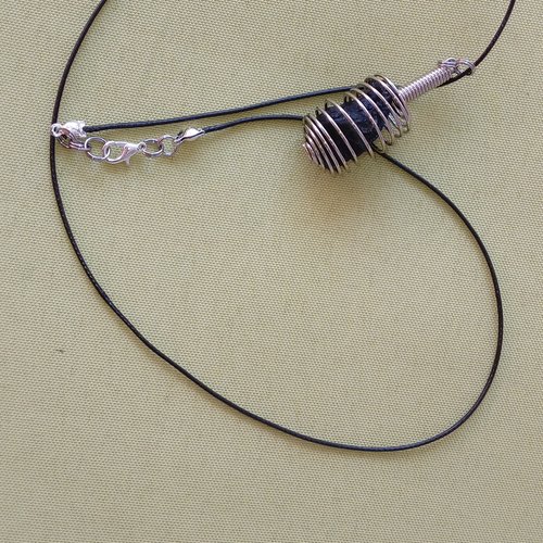 Pendentif avec shorl