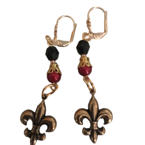 Boucles d oreilles fleur de lys rouge et noir