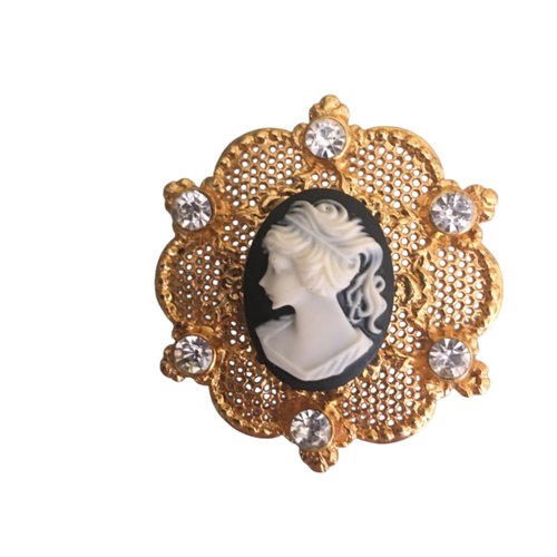 Broche camée vintage marie antoinette