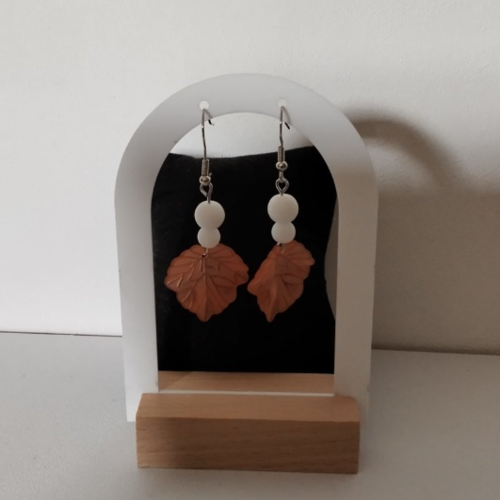 Boucles d'oreilles feuille, perles